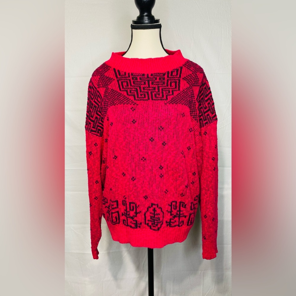 VINTAGE PANDORA SWEATER